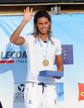 Alessia Filippi Oro 200 dorso e record italiano